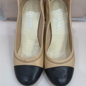 CHANEL Beige and Black Cap Toe Heels